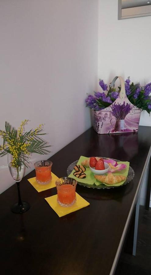 Hotel In - Lounge Room 카자고디피아니가 외부 사진