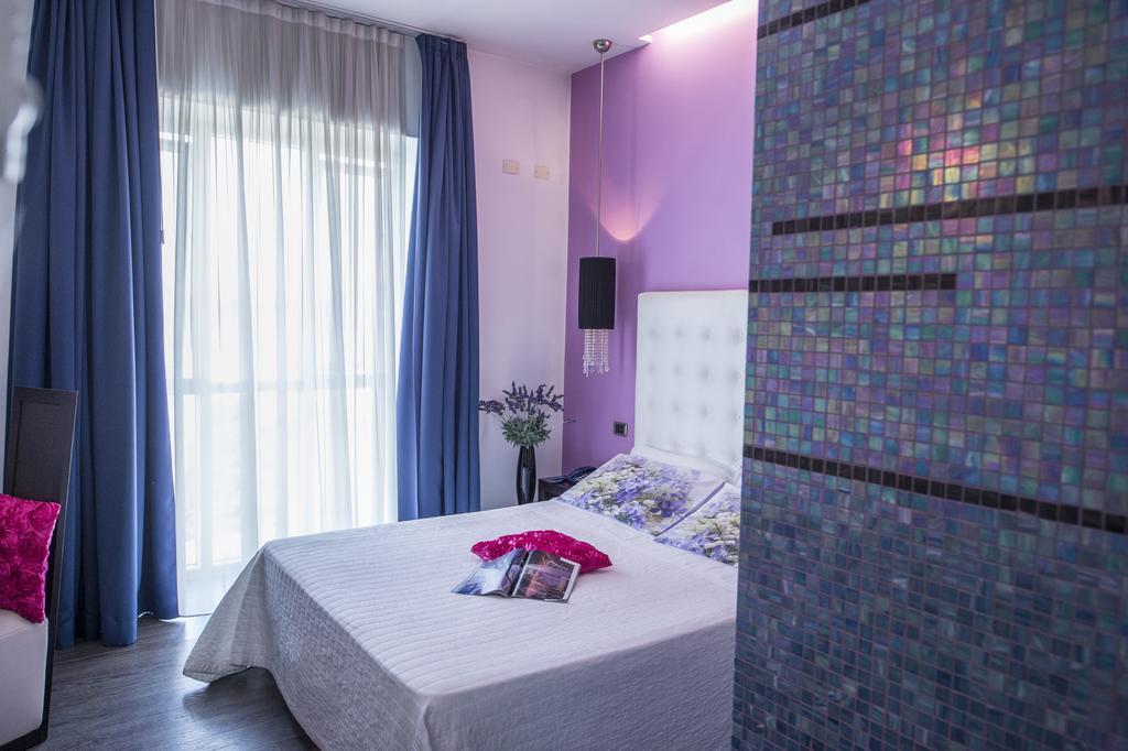 Hotel In - Lounge Room 카자고디피아니가 외부 사진