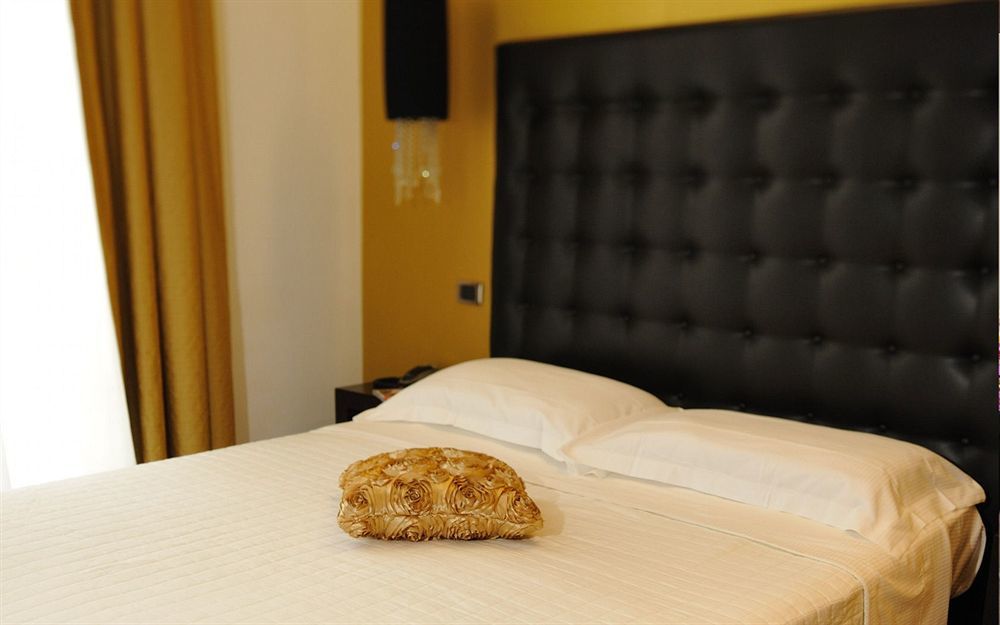 Hotel In - Lounge Room 카자고디피아니가 외부 사진