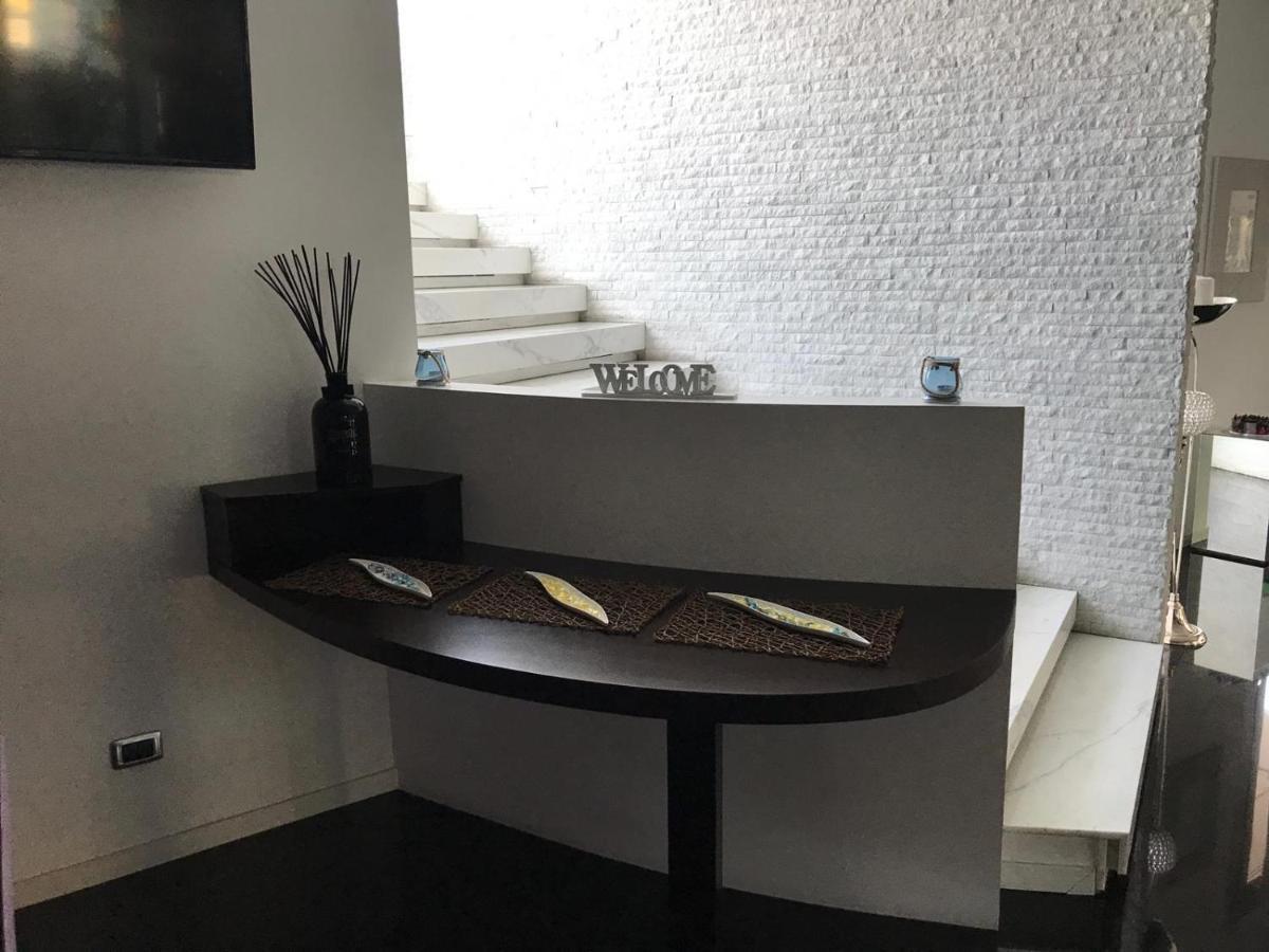 Hotel In - Lounge Room 카자고디피아니가 외부 사진